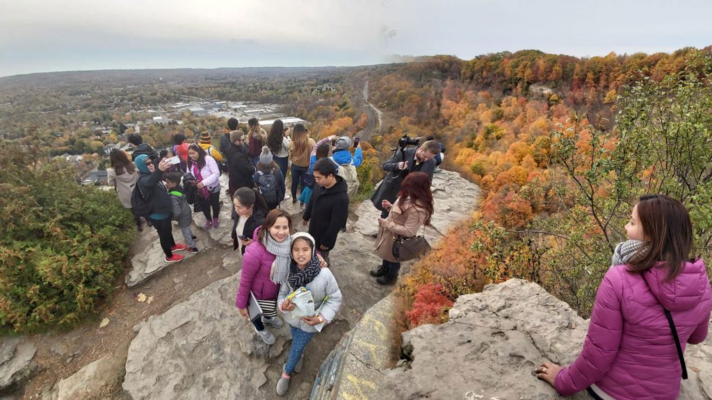 Dundas Peak Lookout Fall Season view